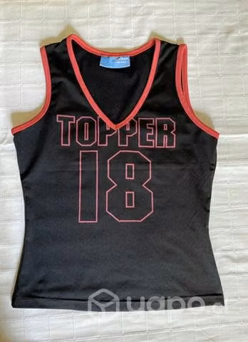 Polera topper deportiva negra talla M