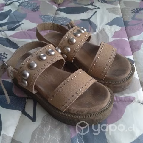 Chalas foster de cuero