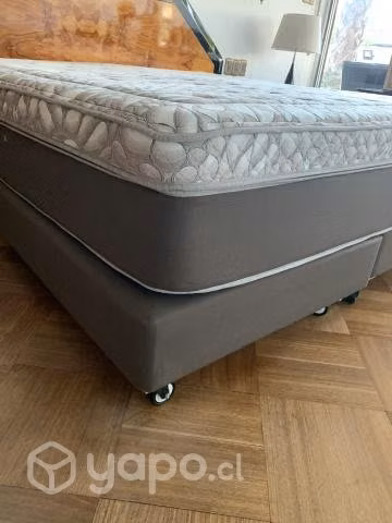 Cama Europea Icon King Rosen, con 2 bases y colchó