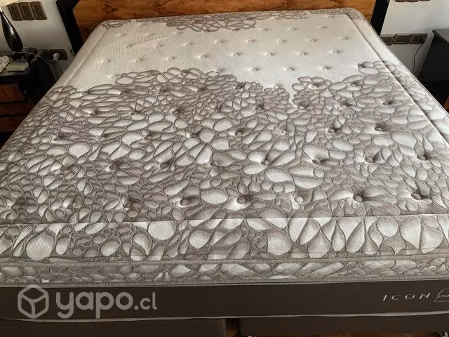Cama Europea Icon King Rosen, con 2 bases y colchó