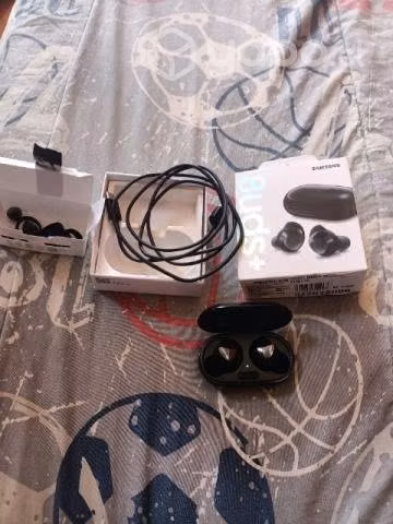 Audífonos Samsung Buds +