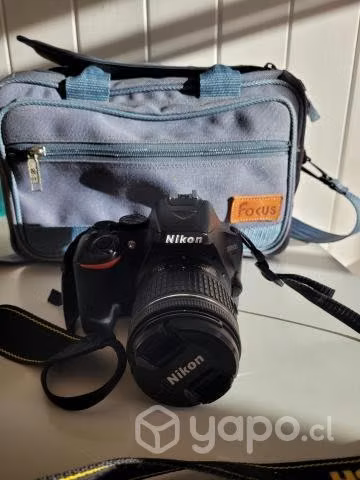 Nikon D3500 de segunda mano