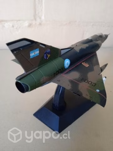 AVION DE COMBATE MIRAGE (Nuevo)