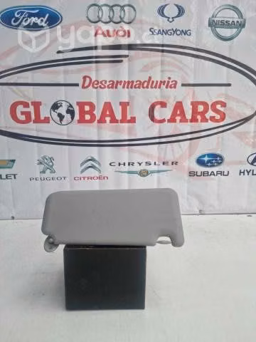 Tapasol izquierdo rav4