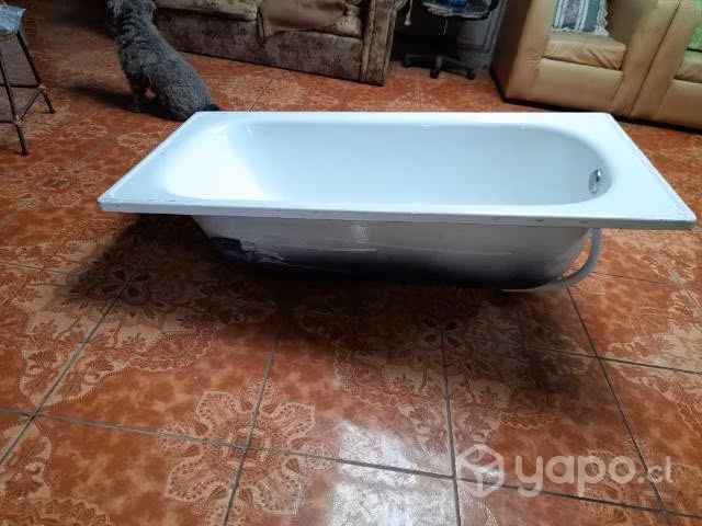 Tina de baño en lozada poco uso