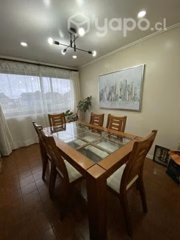 Mesa de centro + sillas