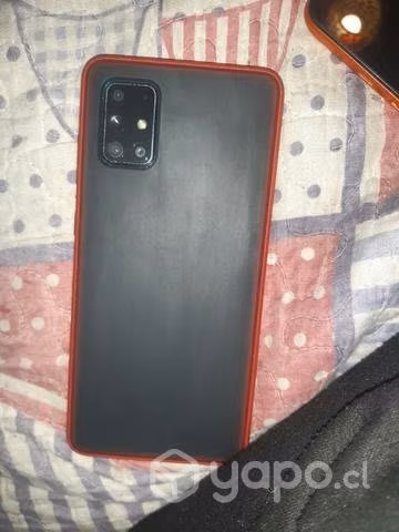 celular en excelente estado a 71s