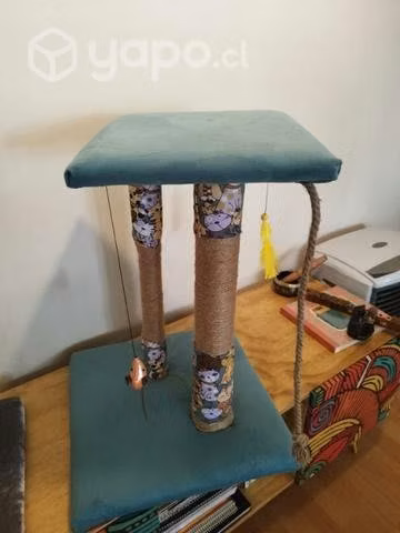 Centro de Entretención y rascador para gatos!!!