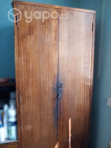 Mesa escritorio con Ropero en 1 solo mueble