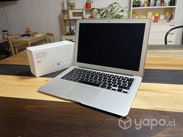 MacBook Air I5