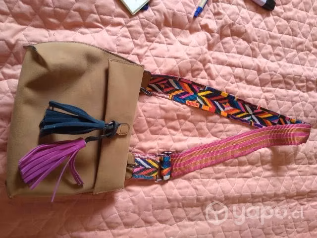 Cartera café