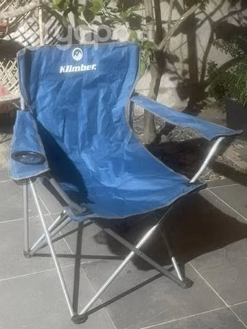 Dos sillas tripode mas 1 silla plegable - Imagen 3
