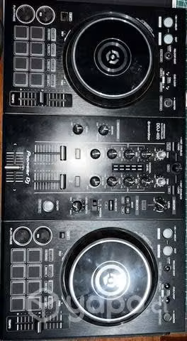Pioneer ddj 400