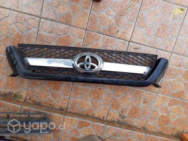 Mascara delantera toyota 4runner 2014