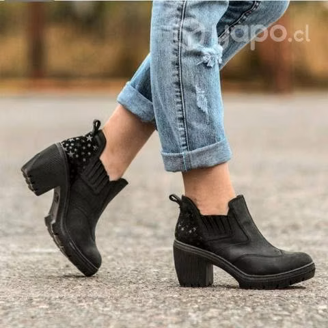 Botin cuero Cat