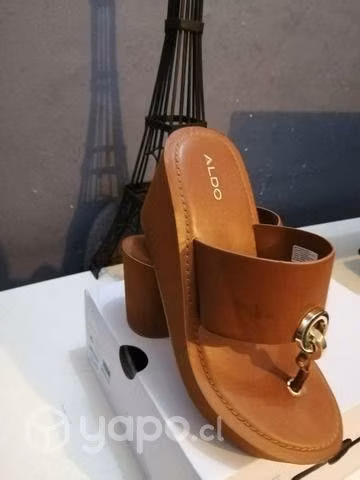 Lindas sandalias marca ALDO