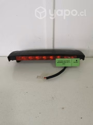 Tercera Luz Freno Mahindra 2018