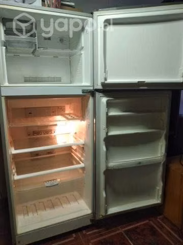 Refrigerador No Frost Fensa Advantage 7205 Inox