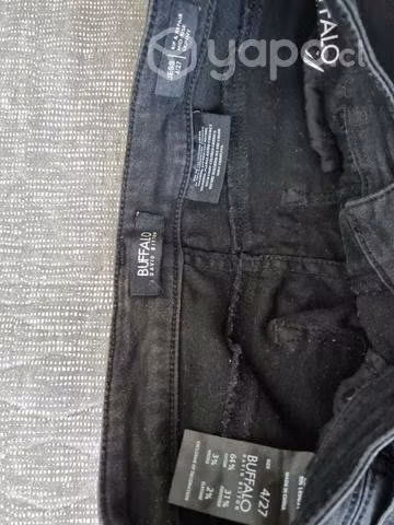 Pantalon negro pitillo