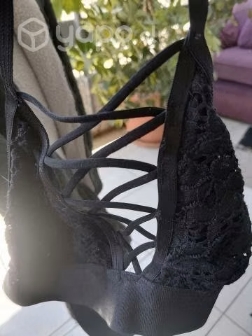 Ropa casi nueva de mujer