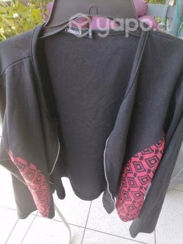Ropa casi nueva de mujer