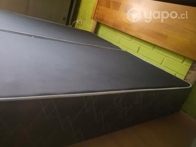 Cama 2 Plazas base dividida + respaldo de madera