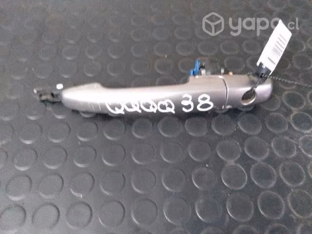 Manilla delantera izquierda suzuki baleno 2018