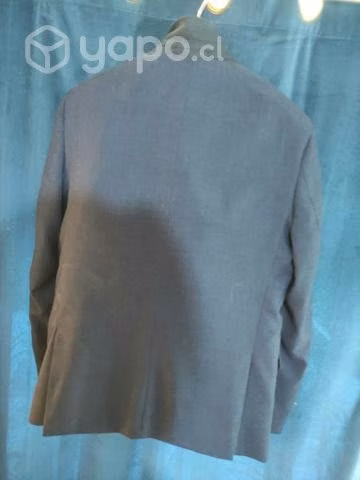 Traje Kenneth Stevens