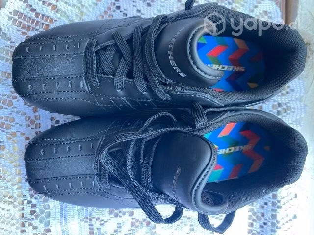 Zapatos de colegio nuevos marca skechers - Imagen 2