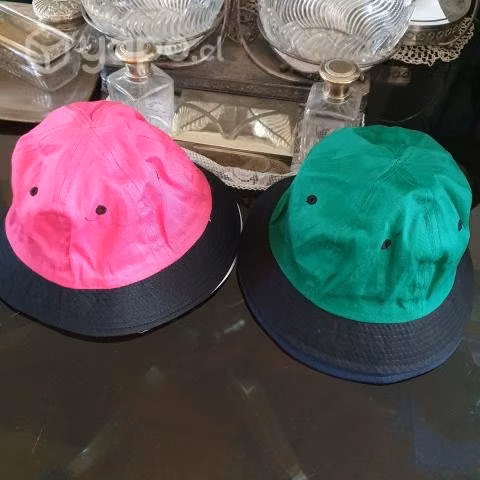 Jockeys, gorros para guaguas, niños y adultos