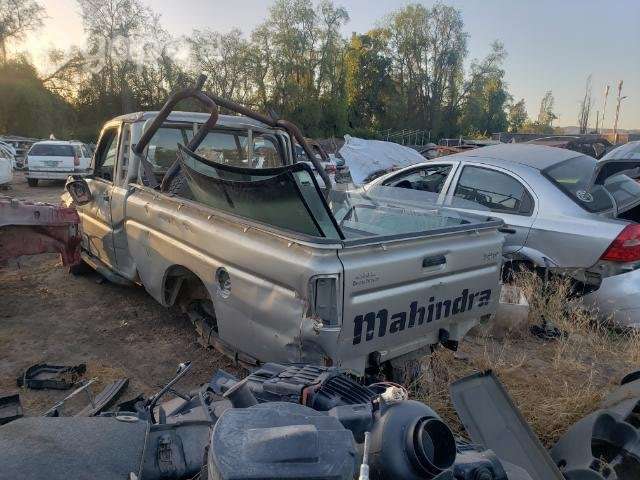 Portalon Mahindra Pick up 2015 - Imagen 2