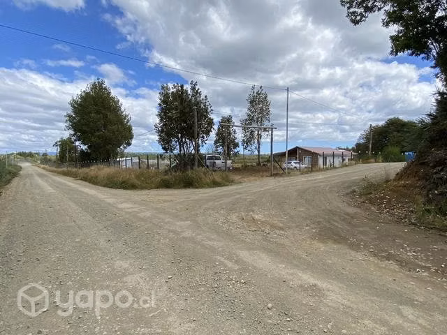 TERRENO DE 5.450 Mts2 + Construcción