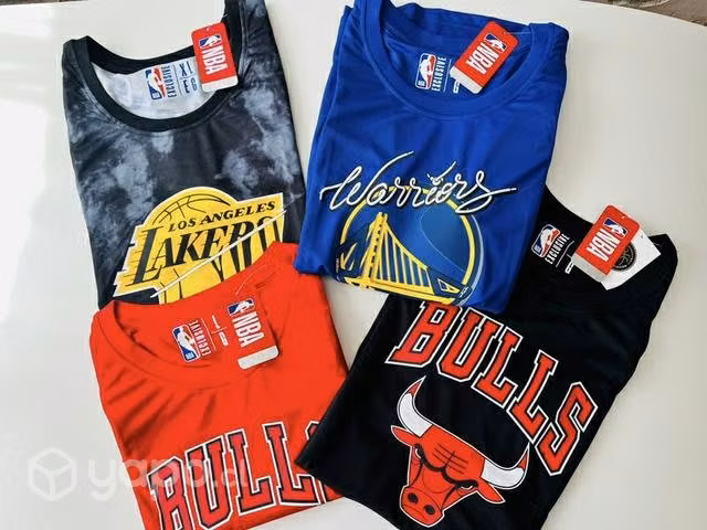 Polera deportiva nba