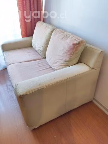 Sillón ecocuero usado - Imagen 2
