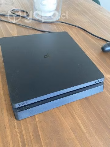 Playstation 4 (PS4)