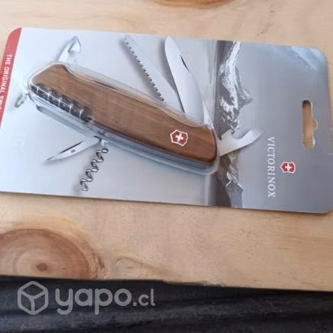 Victorinox Ranger Wood 55