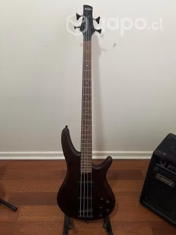 Bajo Ibanez soundgear