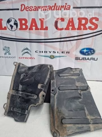 Lateral der e izq mata perros toyota rav4