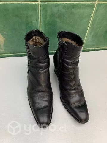 Botines cuero forrados num 36, metros Tobalaba Col - Imagen 4