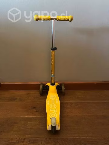Impecable Monopatin Micro Mini Delux Amarillo - Imagen 3