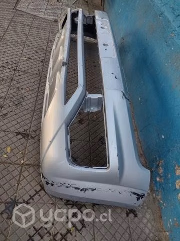 Parachoque del Volkswagen amarok 2017-2021 - Imagen 3