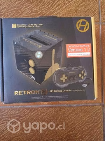 Consola Retron SQ