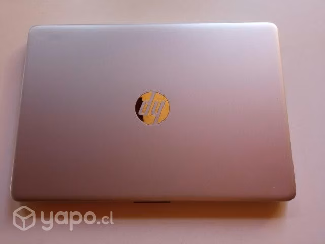 Notebook HP poco uso - Imagen 4