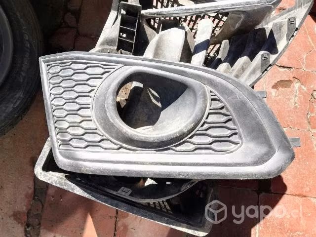 Tapa neblinero derecha chevrolet captiva