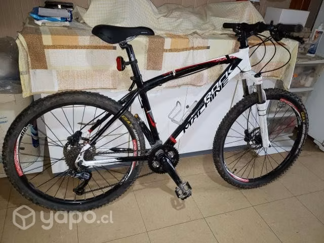 Bicicleta full equipada