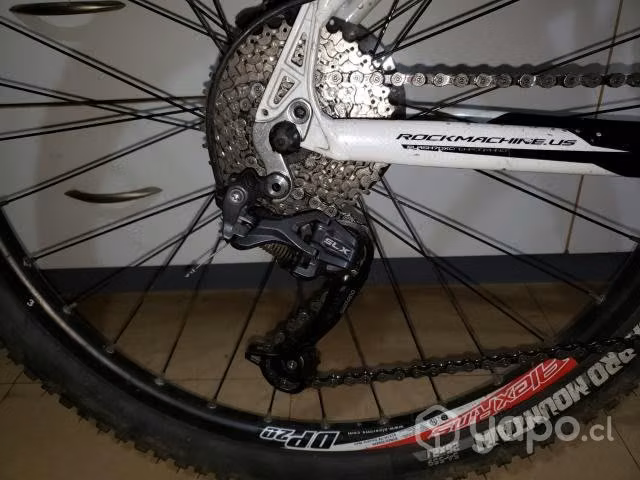 Bicicleta full equipada