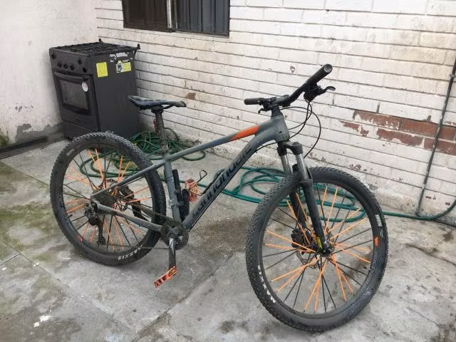 Cannondale trail 7 talla S por no uso