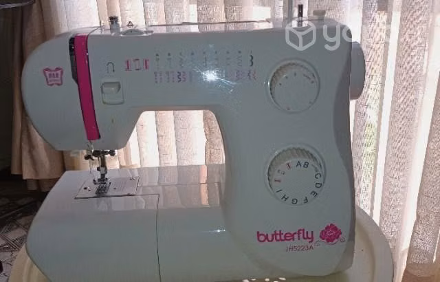Maquina de coser multipunto