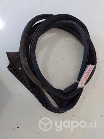 Goma Contorno Puerta Delantera Der (032) Jeep Patr
