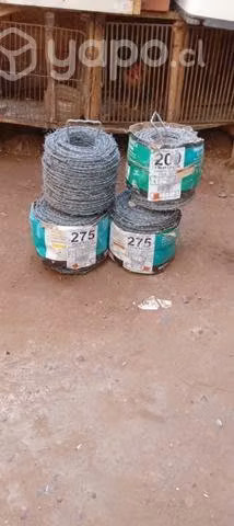 Rollos de alambre pua